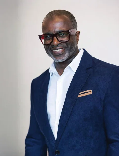 Barrington Lewis, Associate